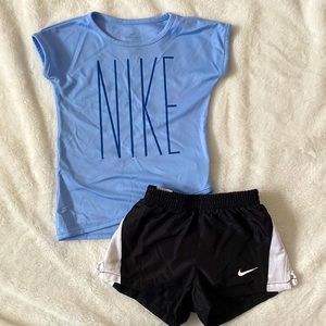 Nike 2/3T Athletic Outfit